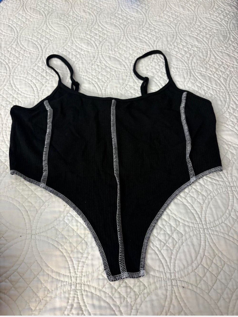 Black Ribbed Contrast-Stitch Crop Top